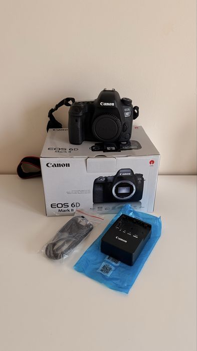 Canon 6D Mark II pełna klatka, niski przebieg