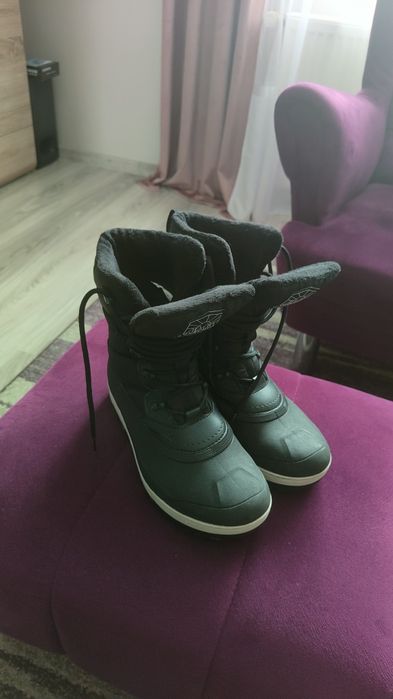 PiILNIE sprzedam śniegowce turystyczne męskie