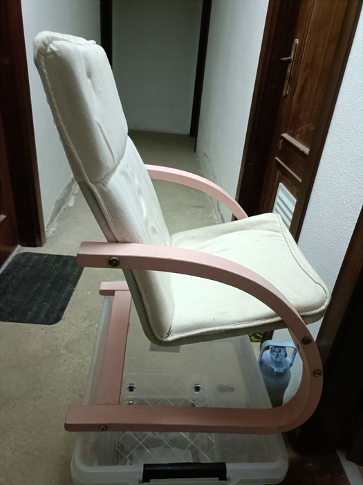 Cadeirão para quarto de criança