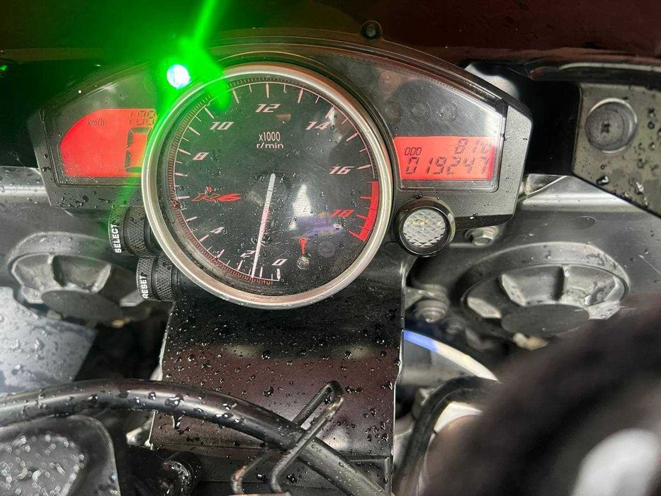 Продам Yamaha R6 2008