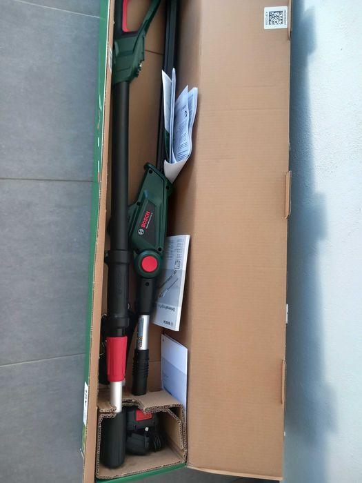 Nożyce do żywopłotu akumulatorowe Bosch na wysięgniku 18v nowe !!