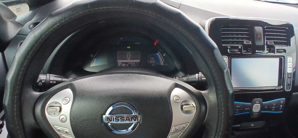 Ніссан Ліф 2014 продам