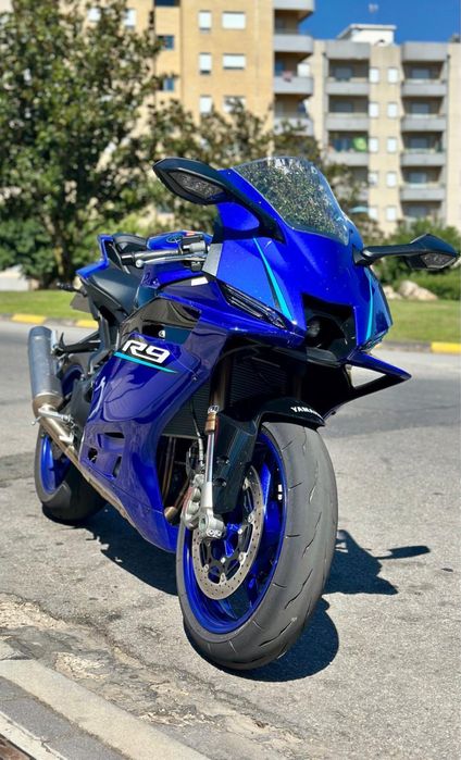 Yamaha YZF-R9 2026 — Impecável, Poucos Km, Garantia