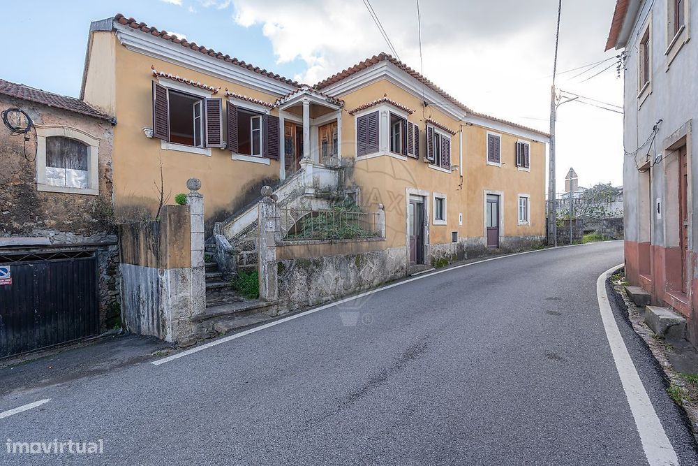 Moradia T2 para venda