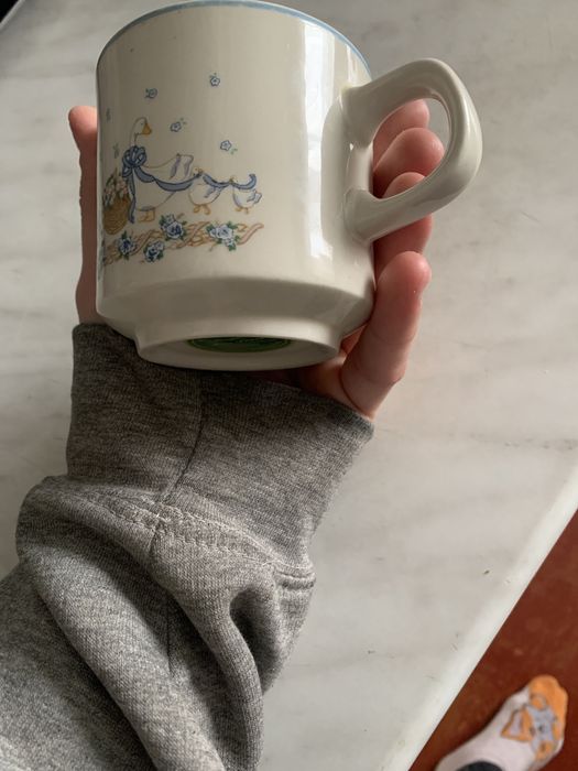 Вінтажна чашка гуси