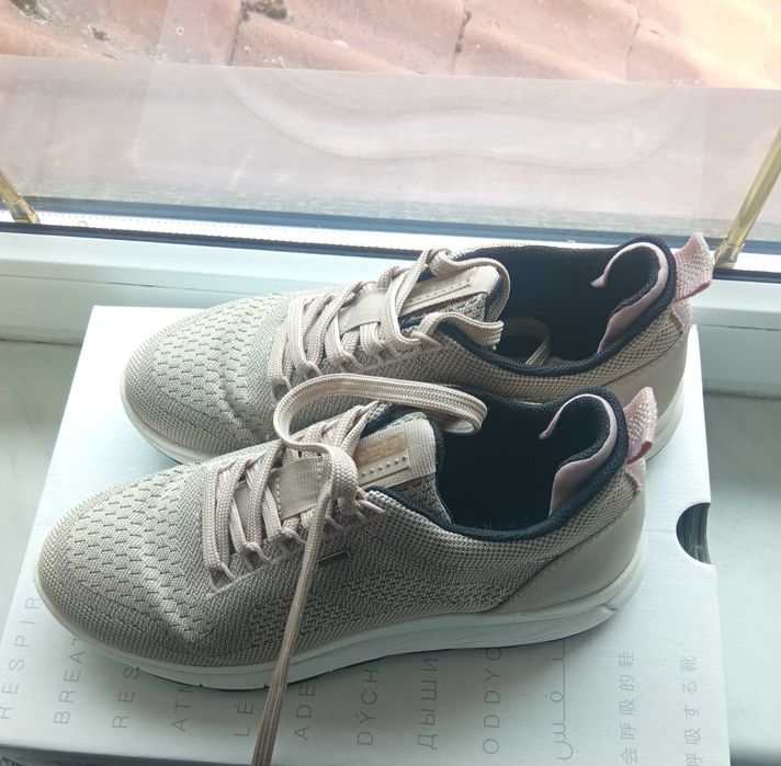 Buty sportowe Geox 36