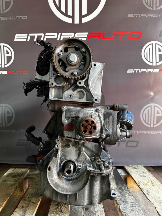 Двигатель Рено Меган 3 Кенго 2 Сценик 3 Трафик 2 Двигун Мотор К9К F9Q