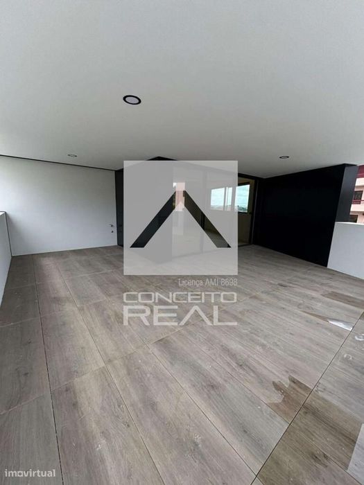 Apartamento T2 -  Pronto a habitar c/ varanda (S.Cosme - Gondomar)