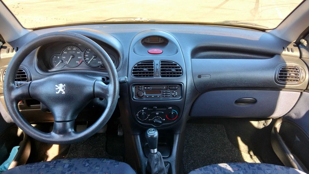 Peugeot 206 Impecável