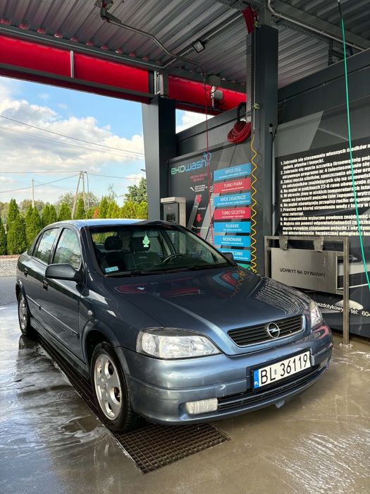 Opel Astra 1.6 benzyna