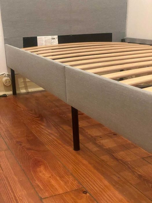 Cama de solteiro IKEA + Estrado de ripas