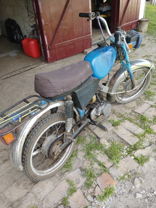 Продам мопед Карпати