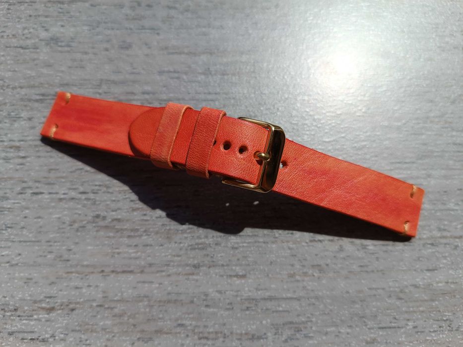 Skórzany pasek zegarka 18 mm łososiowy