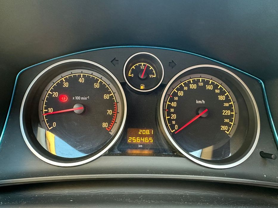 Opel Astra kombi 2008