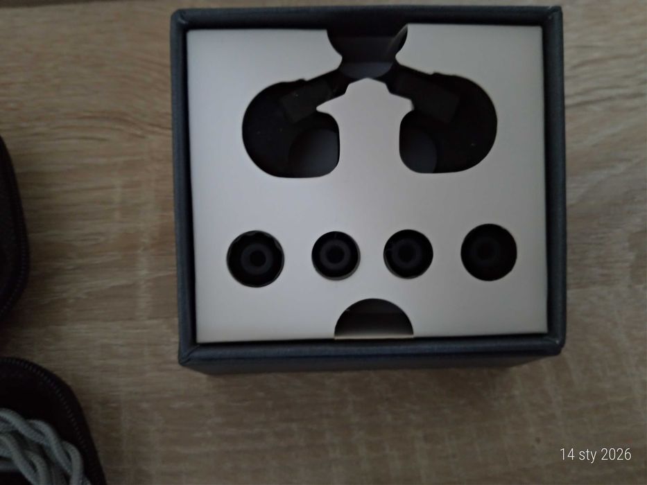 Słuchawki IEM BQEYZ K2 + kabel NICEHCK JIALAI - Stan wzorowy