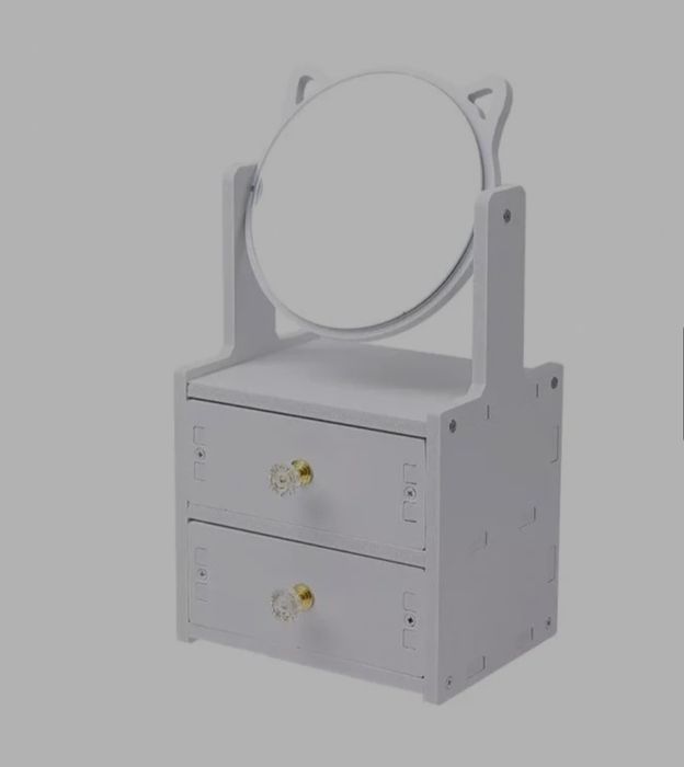 Дзеркало для макіяжу