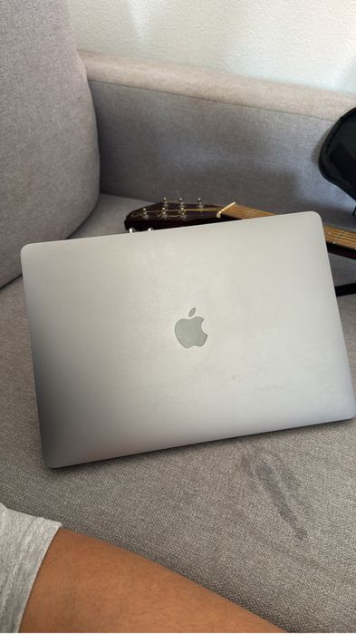 Macbook Pro 2017 com touchbar