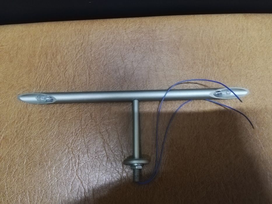 Sprzedam kinkiet do lustra.