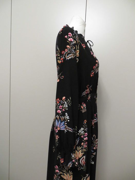 Sukienka maxi Stradivarius L kwiatowy wzór długa