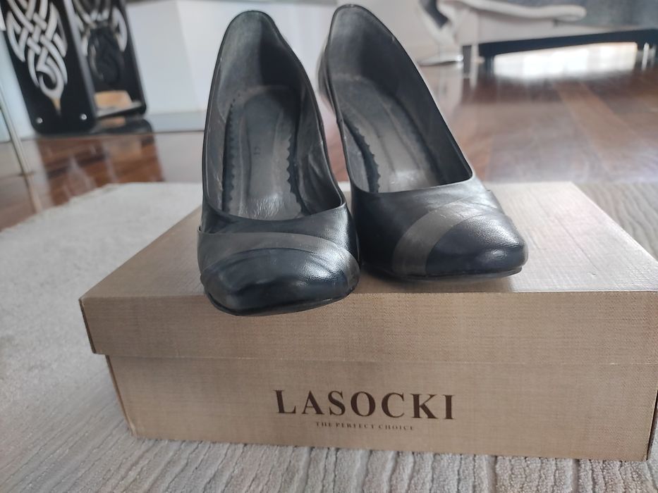 Eleganckie buty skórzane do pracy 38 na wygodnym obcasie