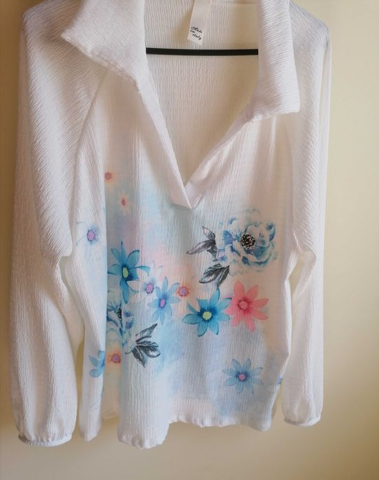 Koszula, bluzka biała w kwiaty