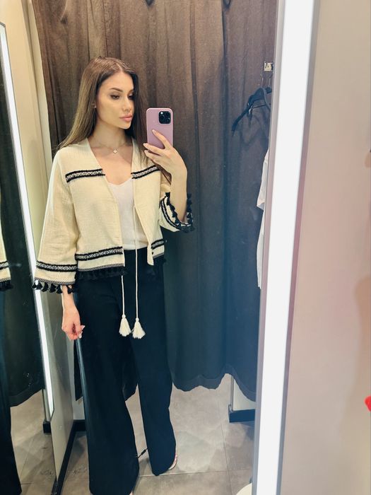 Накидка zara ідеальний стан бохо з бахромою