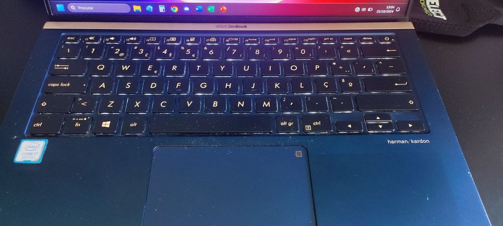 ASUS Zenbook portátil