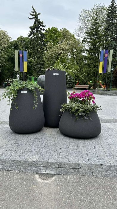 Вазони та Лавки з Бетону  Вуличні