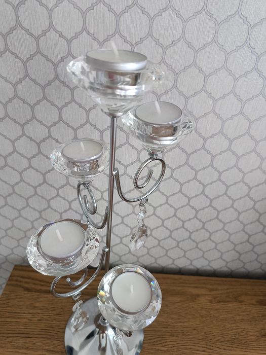 Kryształowy świecznik