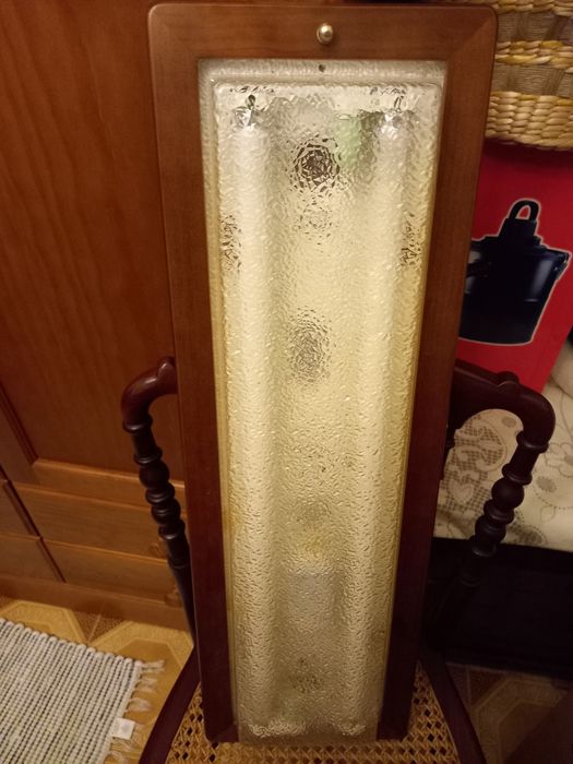 Candeeiro em madeira de teto