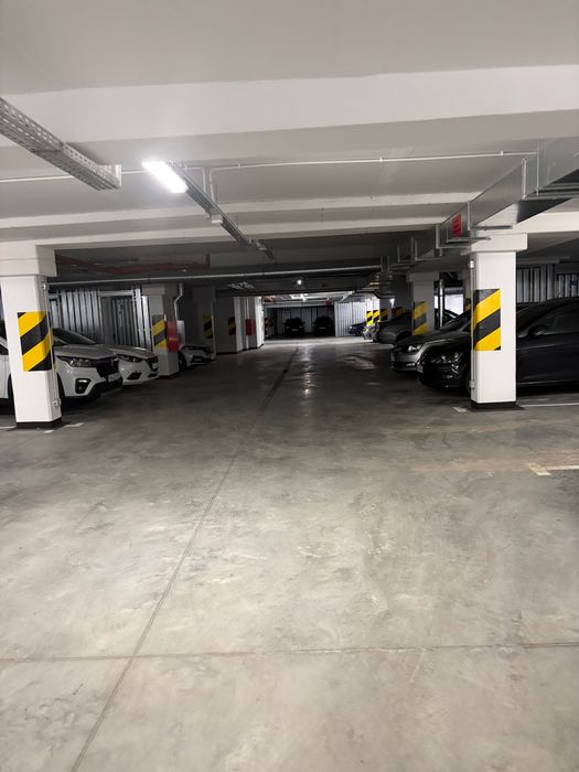 Wynajmę miejsce parkingowe Moniuszki 44