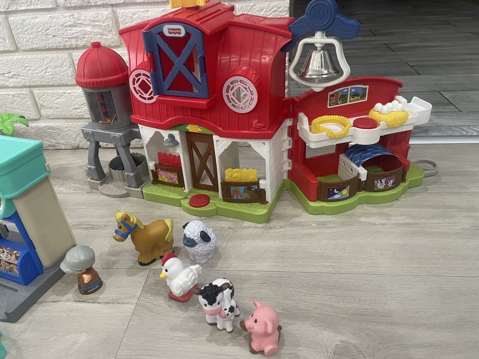 Duzy zestaw zabawek little people