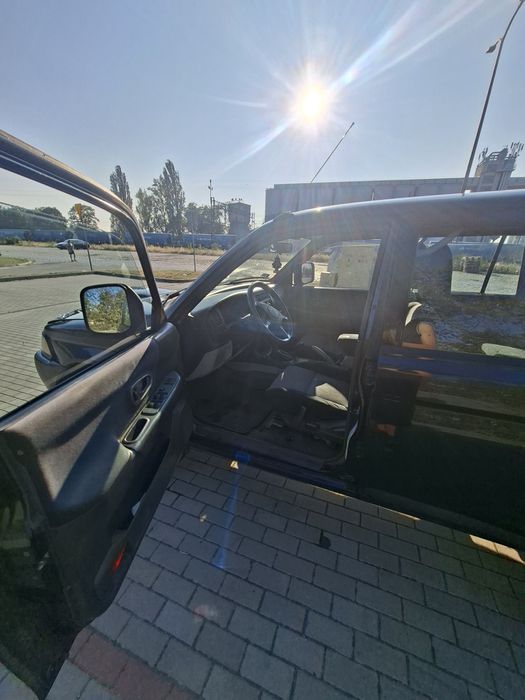 Mitsubishi pajero sport