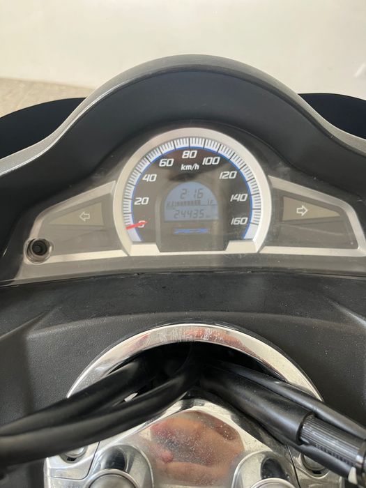 Honda PCX 125 – 2014 – 24.435 km