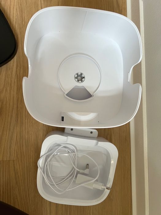 Inteligentny dozownik/podajnik suchej karmy DownyPaws (4L) z WiFi