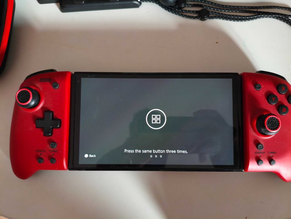 Nintendo Switch OLED - stan idealny dodatki