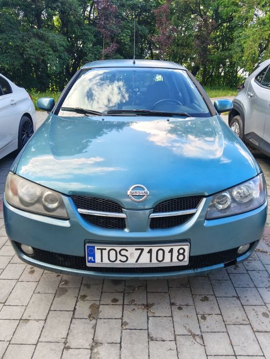 Nissan Almera Hatchback