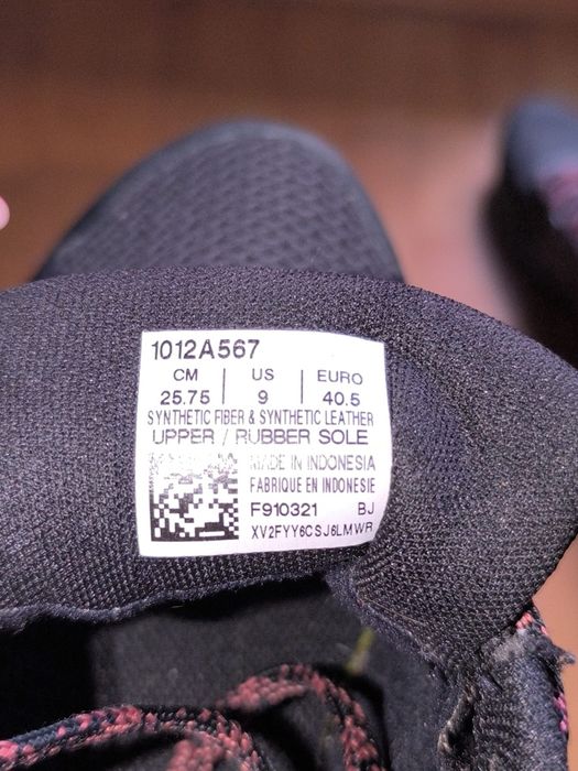 Tênis corrida ASICS tamanho 40.5