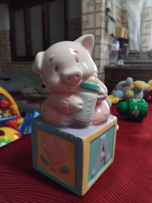 Lote de Brinquedos Bebé e mealheiro