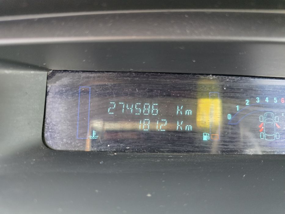 Renault scenik рено