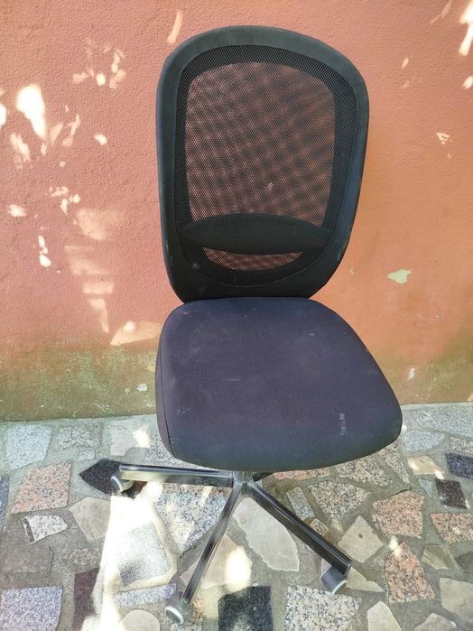 Cadeira de Escritório IKEA FLINTAN Preta