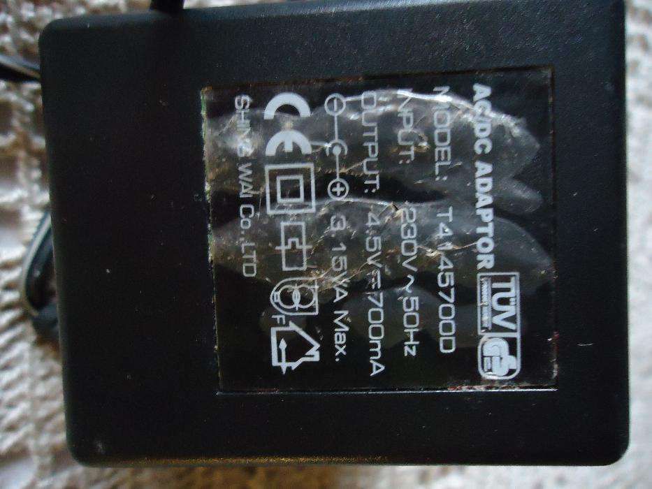 AC/DC Adapter64286045048961120