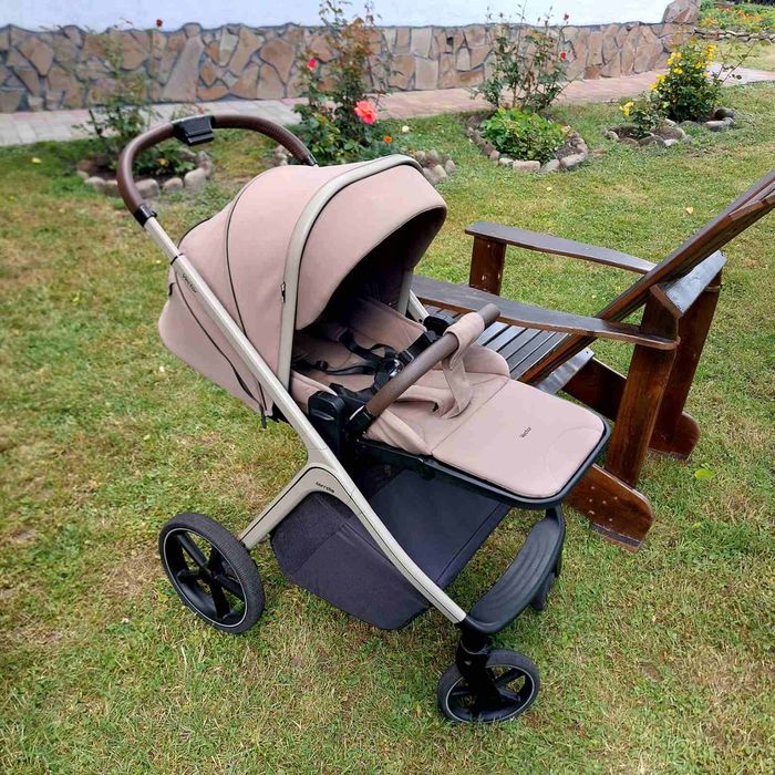 Коляска Carello Vector 2 в 1