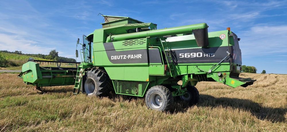 KOMBAJN DEUTZ-FAHR 5690 HTS HEDER + przystawka do kukurydzy