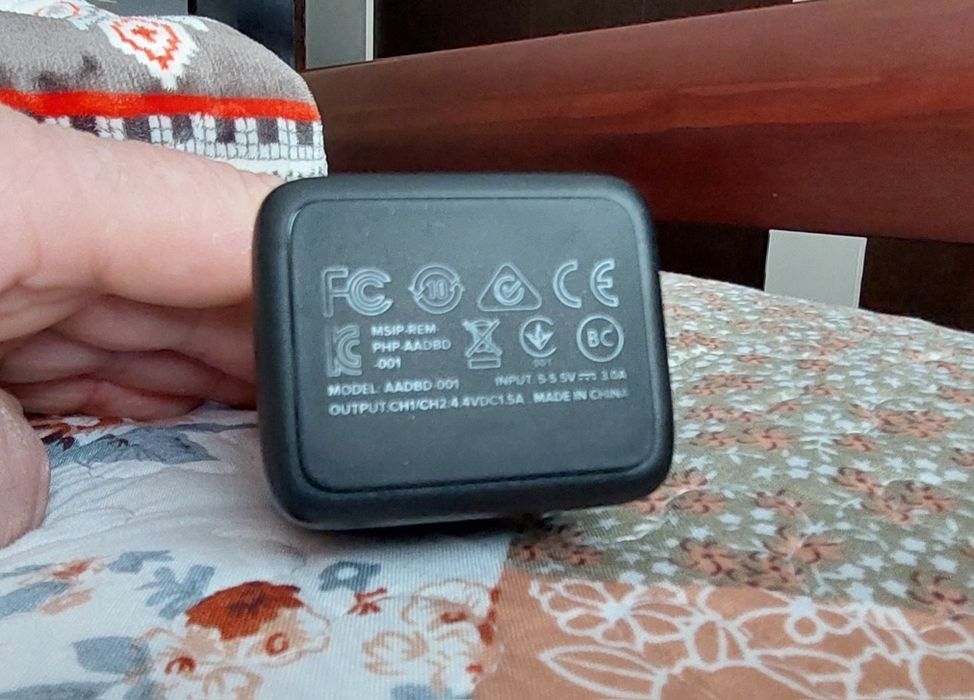 Зарядний пристрій та два акумулятори для GOPRO 5 6 7 8