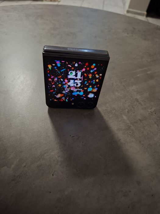 Telefon Galaxy Z Flip5