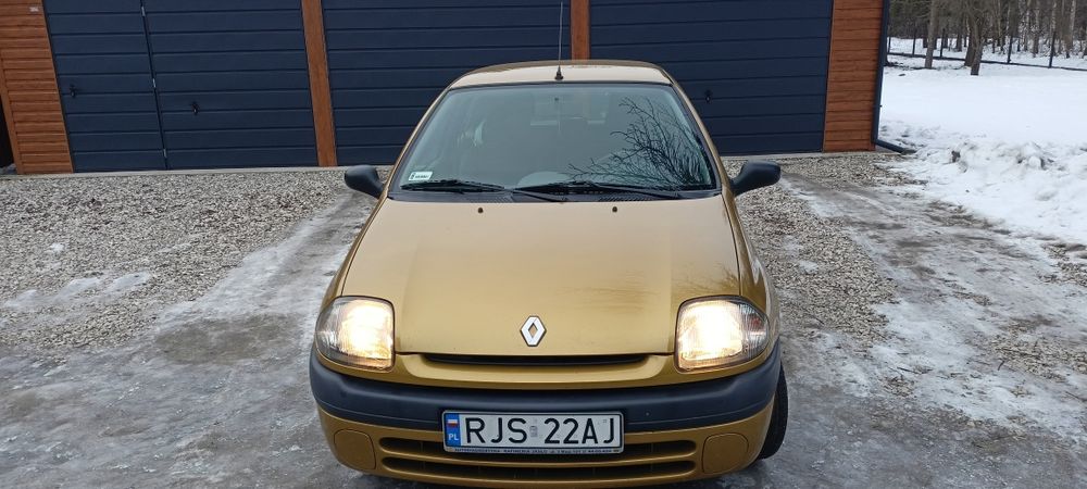 Renault Clio 1.1 super stan