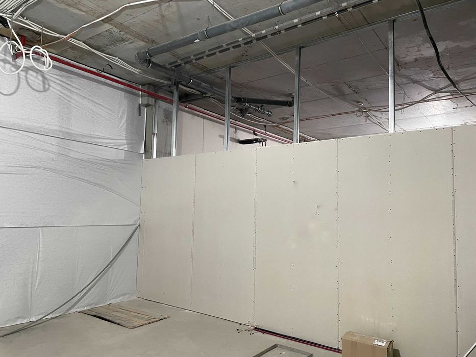 Оренда приміщення 166м.кв, вул.Мечнікова, власний вхід, червона лінія