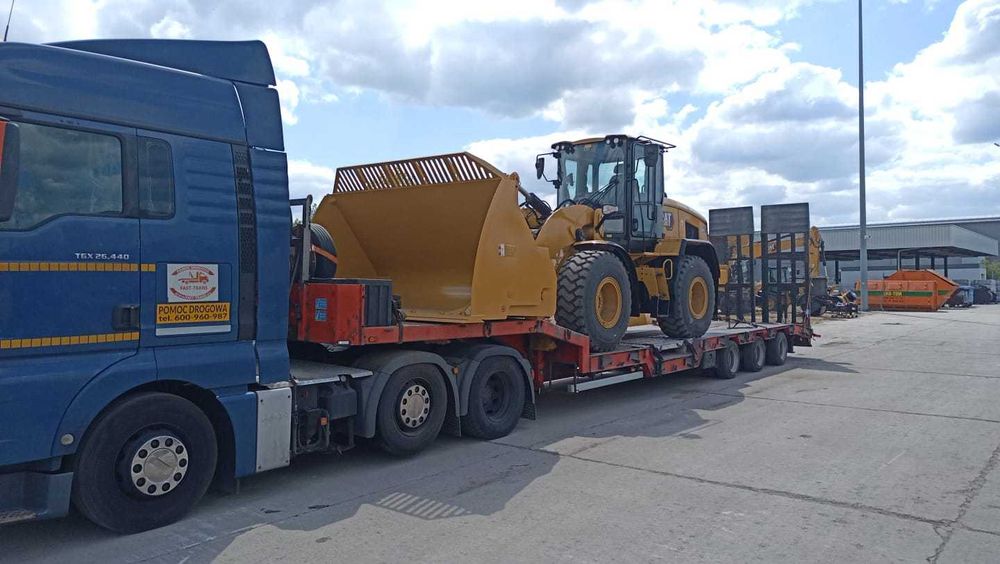 Transport niskopodwoziowy maszyn i koparek transport maszyn Poznań