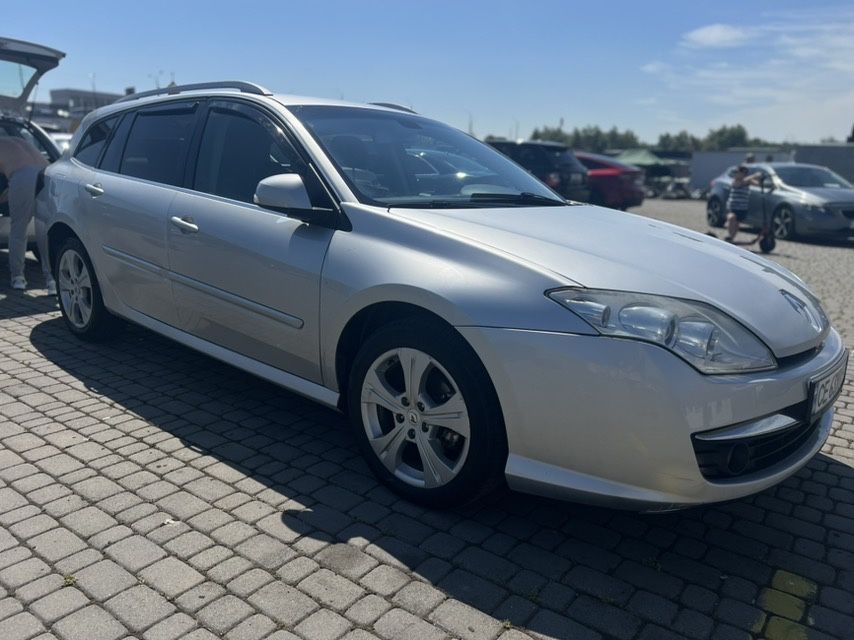 Renauit laguna 3 2.0d akp